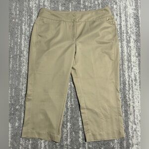 TAIL White Label Womens Khaki Capri Pant Sz 10 Golf Chino Lightweight Activewear